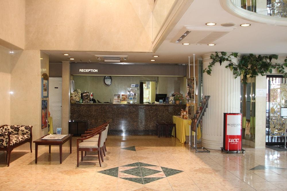 砺波站前阿帕酒店 砺波市 外观 照片